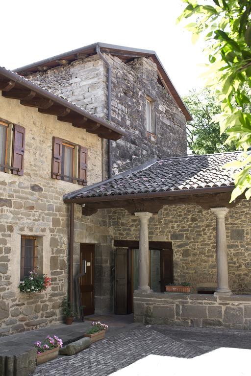 Historical House Medieval Abbey - Al Chiostro Sotto il Monte Номер фото